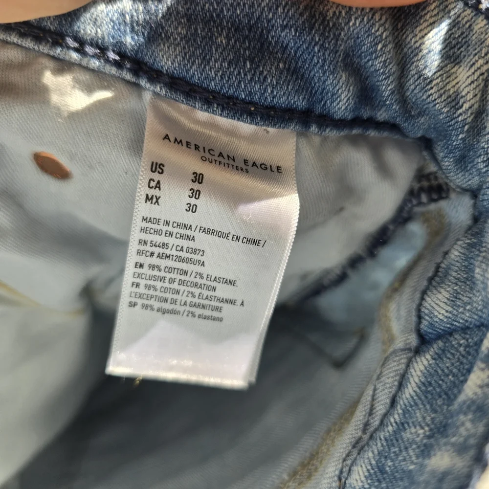American Eagle Jorts Airflex Men's Light Wash Distressed Denim Shorts 30 - Picture 9 of 15